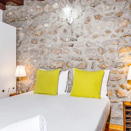 Apartment Medieval Apartament Alfama-center *