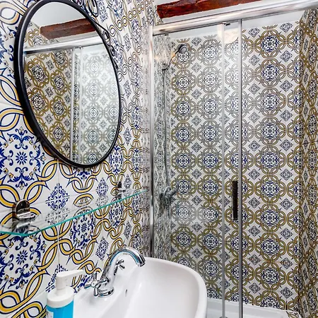Medieval Apartament Alfama-center * Lisbona